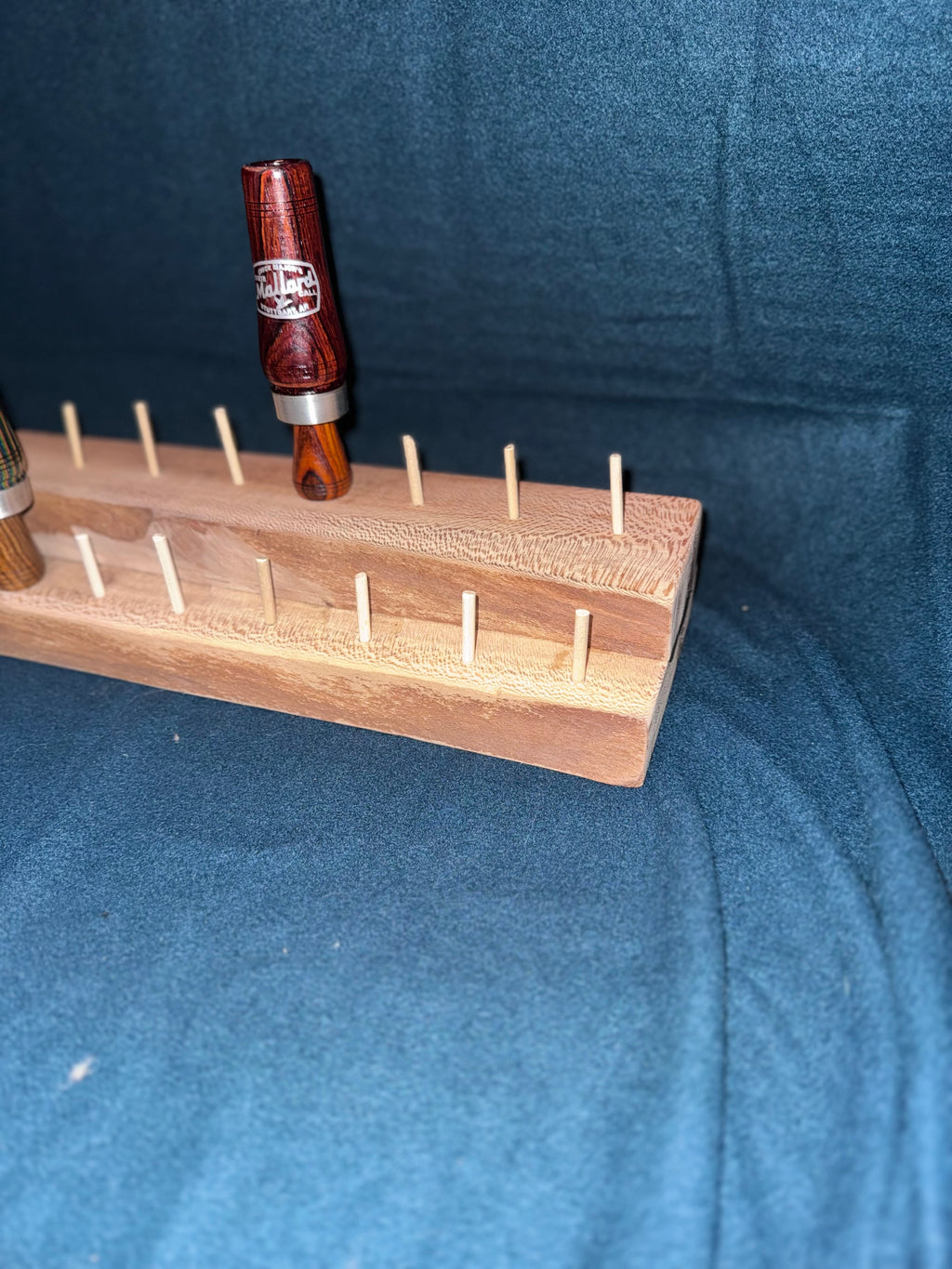 2 Tier 20 Call Stand